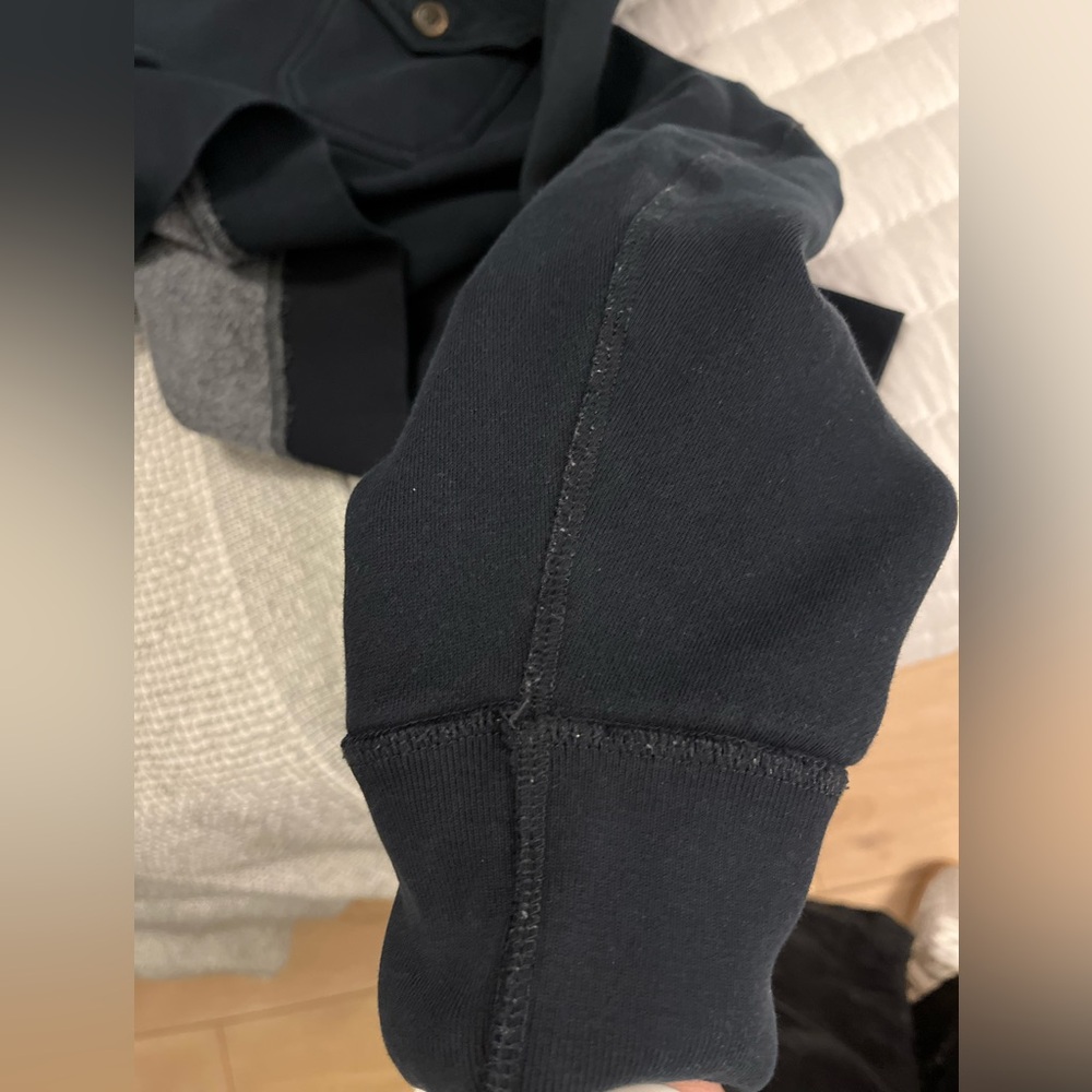 Grayers Clothiers Navy Blue Sweatshirt - Picture 5 of 8